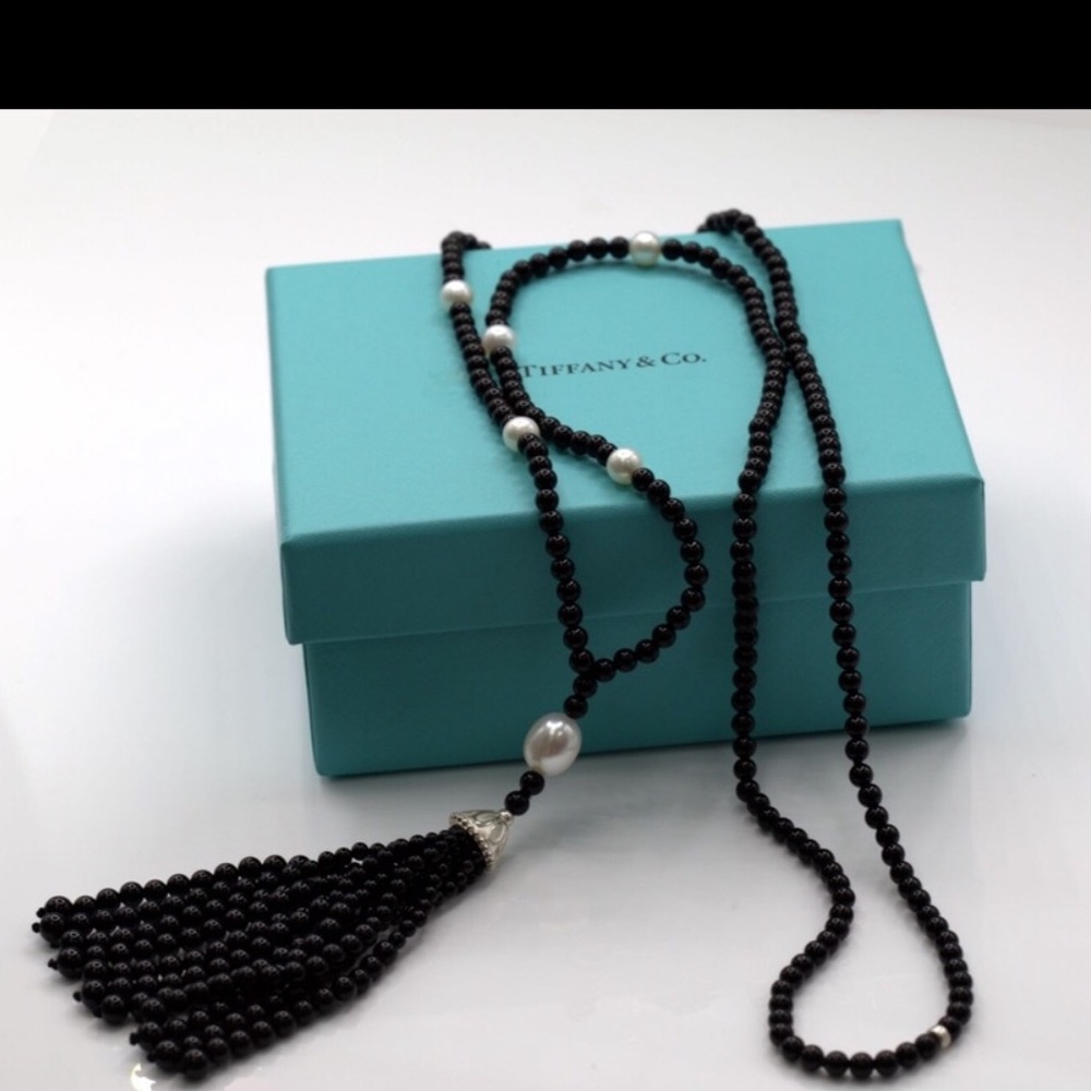 TIFFANY & CO ZIEGFELD ONYX TASSEL NECKLCE